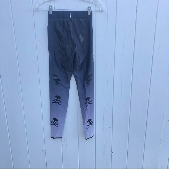 Ultracore x Soulcycle Skull and Lightning Bolt Shiny Ombré Leggings XS - Picture 5 of 8